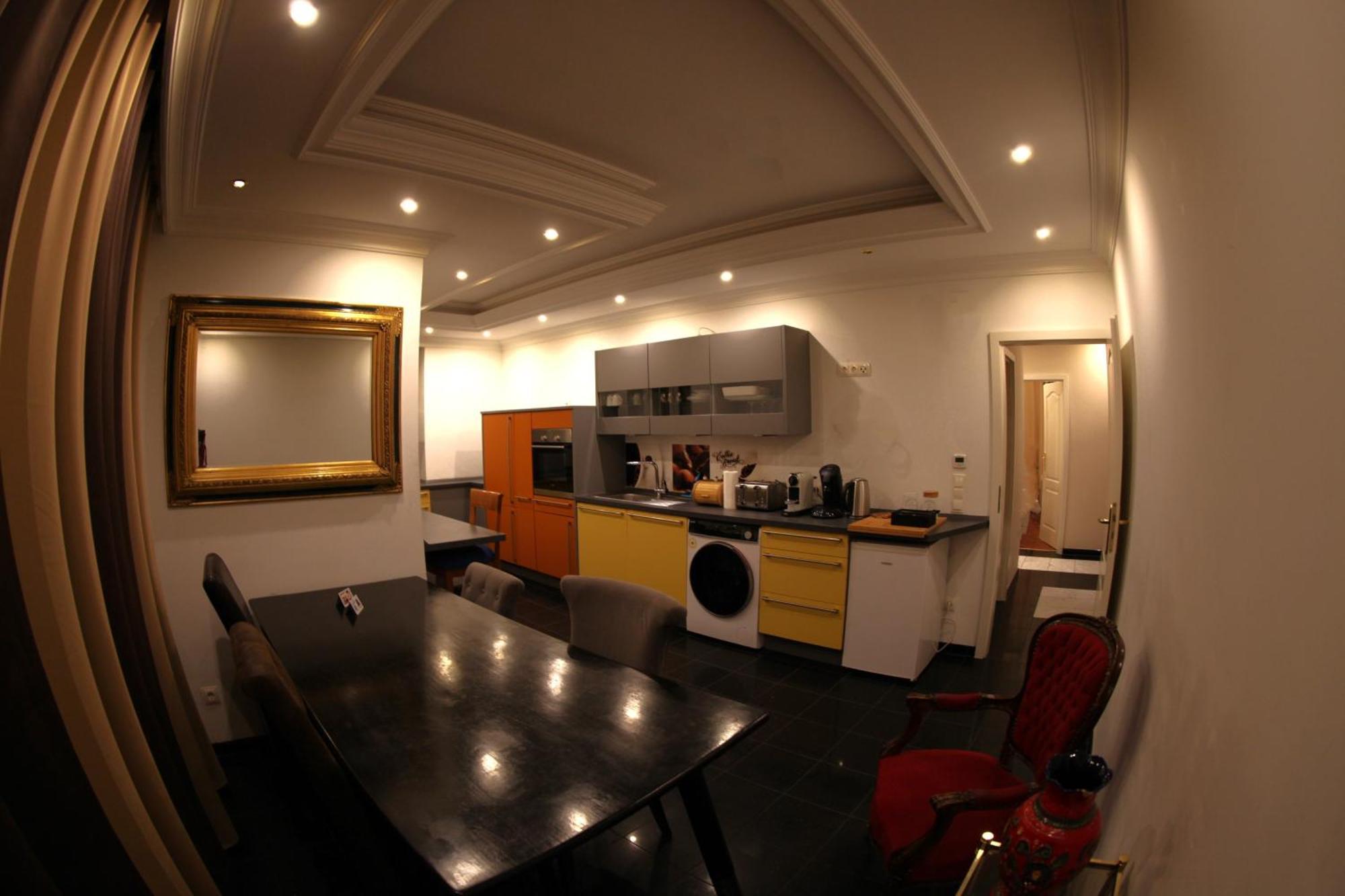 Golden Apartments Essen Bagian luar foto