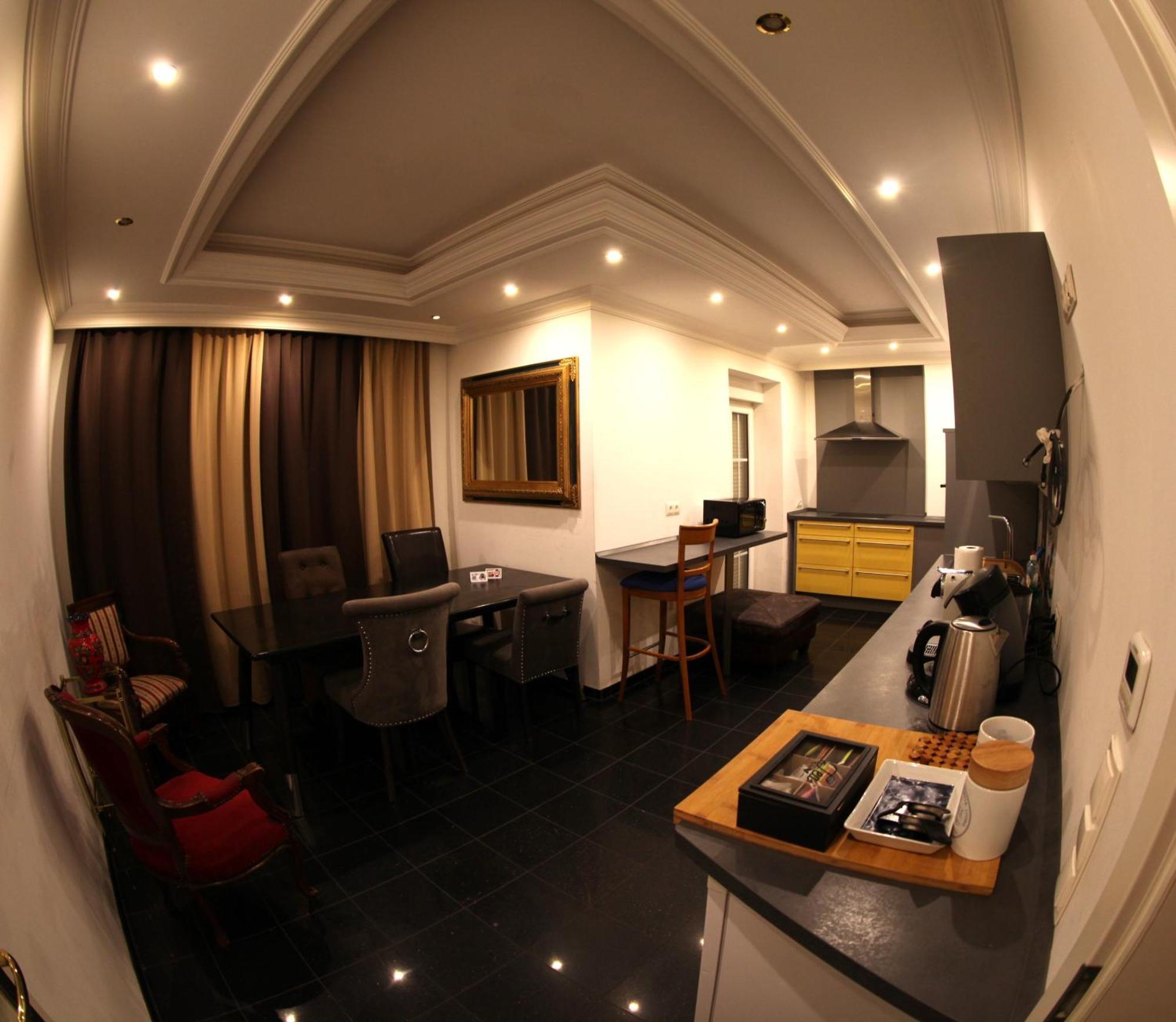 Golden Apartments Essen Bagian luar foto